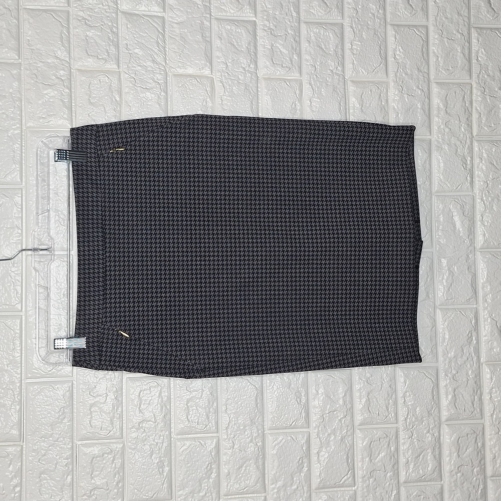THE LIMITED Houndstooth Classic Pencil Skirt with Front Zippper Pockets